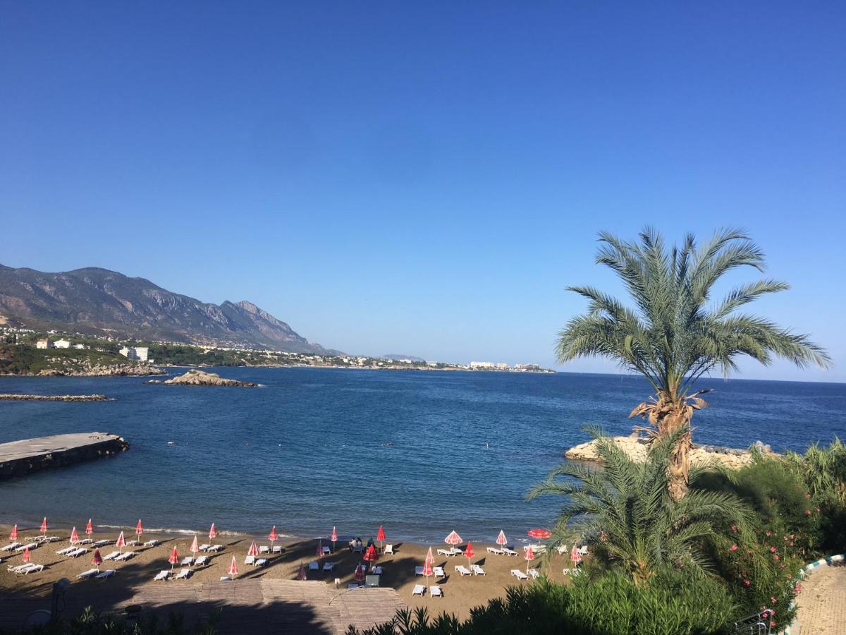 Sunshine Prestige Apartments Agios Georgios  Екстериор снимка